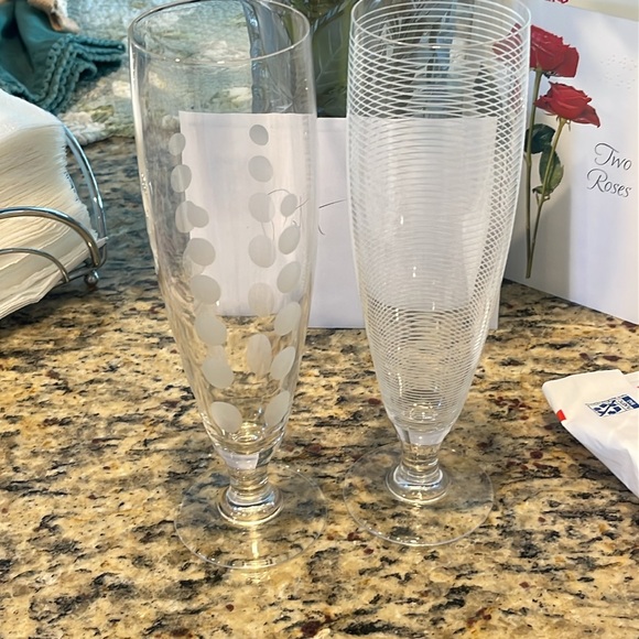 Vintage ARC France Glass Vases Stripes/Dots 9½" 2 - Picture 6 of 6